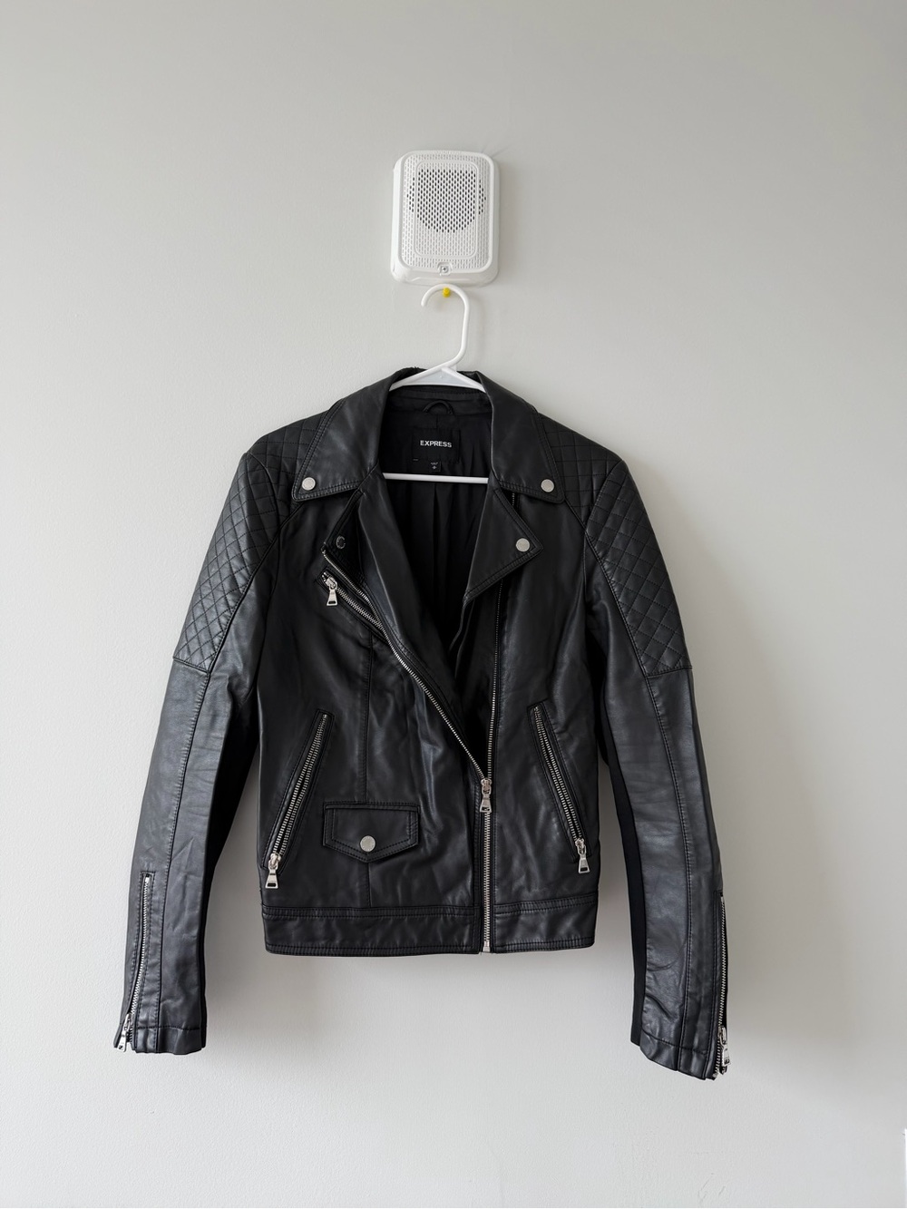 Express Black Faux Leather Moto Jacket Women’s M